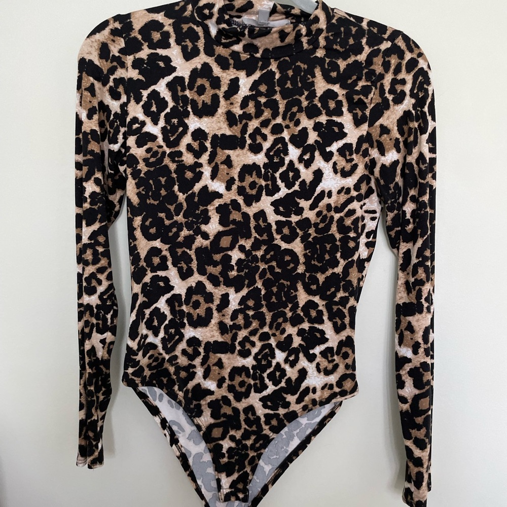leopard mock neck bodysuit